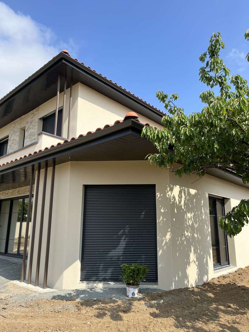 20230522_084001351_ios