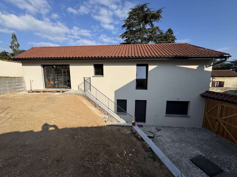 maisons_amboise_construction_maison_exterieur_lentilly