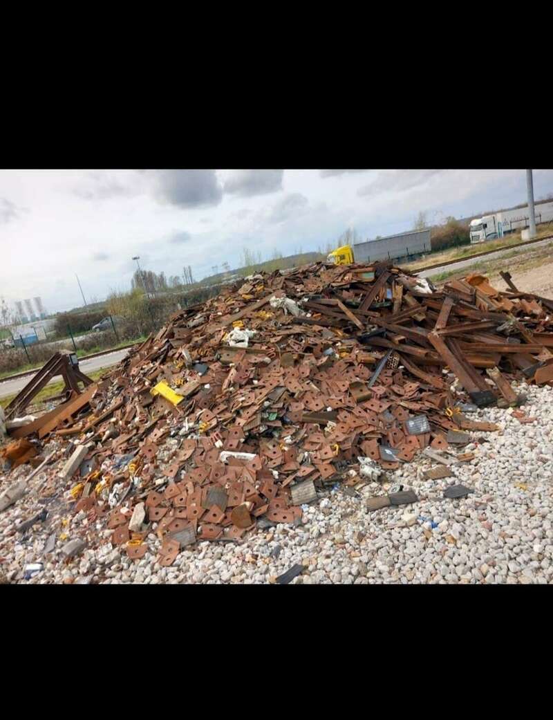 screenshot_20250127_200557_google20250127-1481774-1u1qto3