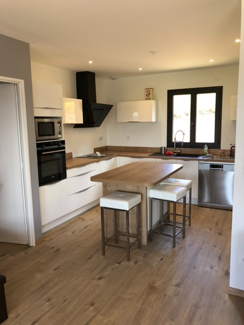 846c445f-d3dd-4b80-8bb5-3a632d10a67320201202-663288-w4t273