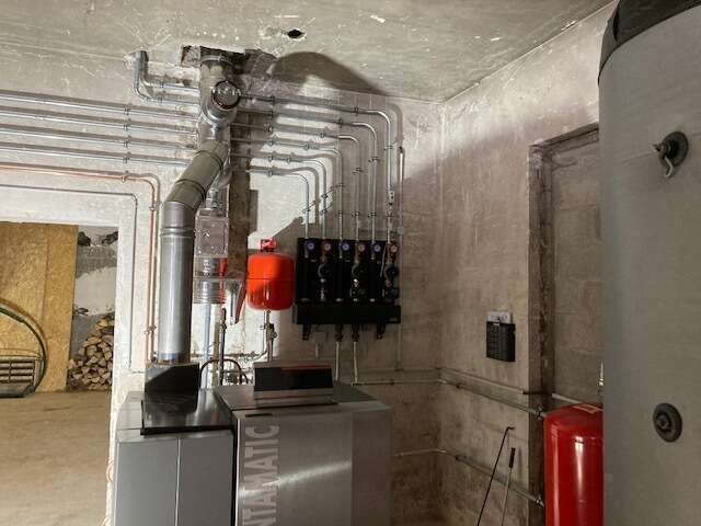 img_896720240421-600936-1692iac