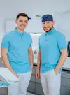 Dr ARNAUTEANU Cosmin et Dr TCACISIN Mihail, chirurgiens dentistes