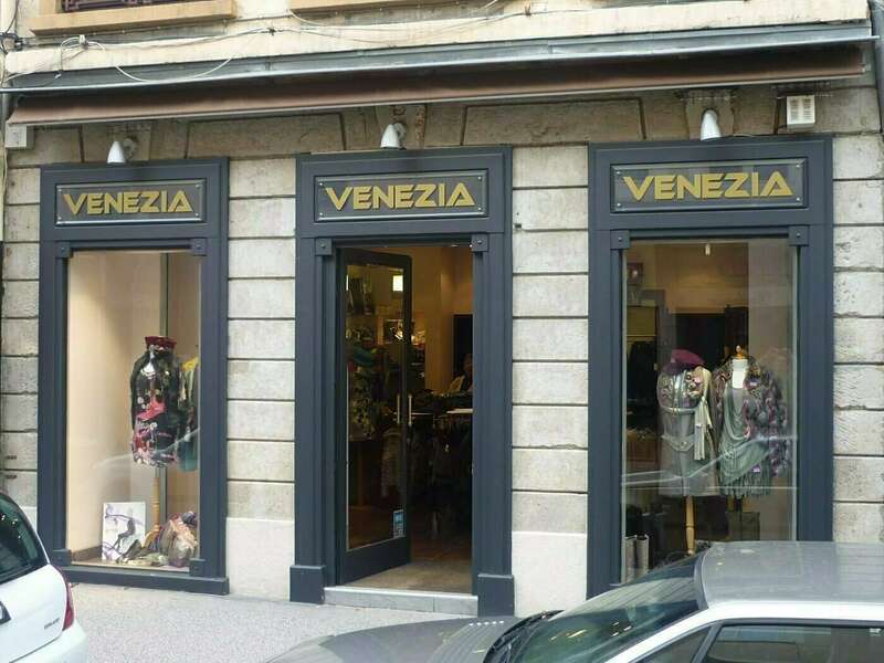 facade_magasin_1-401a1526a1561