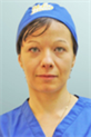 Véronique, Assistante administrative