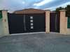 PELAUD VÉRANDAS, installation de portail ou porte de garage à Mazaugues (83136)