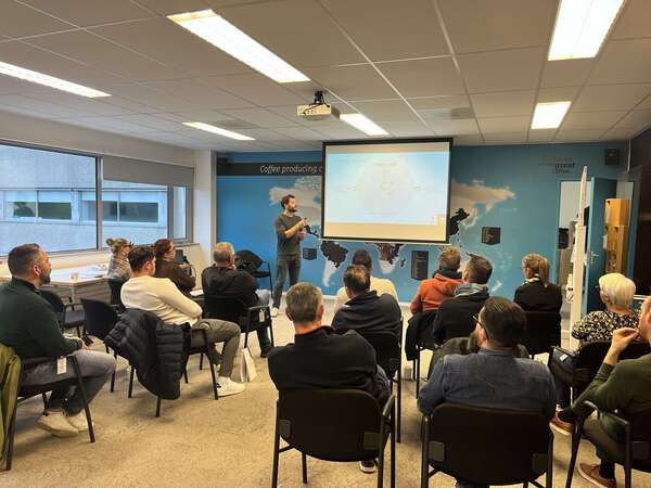 Coffee Academy : comment Maison Lyovel forme ses équipes pour vous servir la tasse de café parfaite