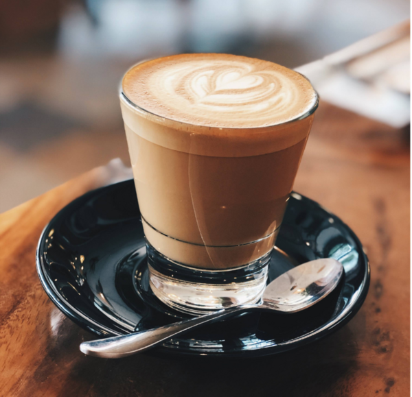 Lexique du café : le vocabulaire pour briller devant la machine