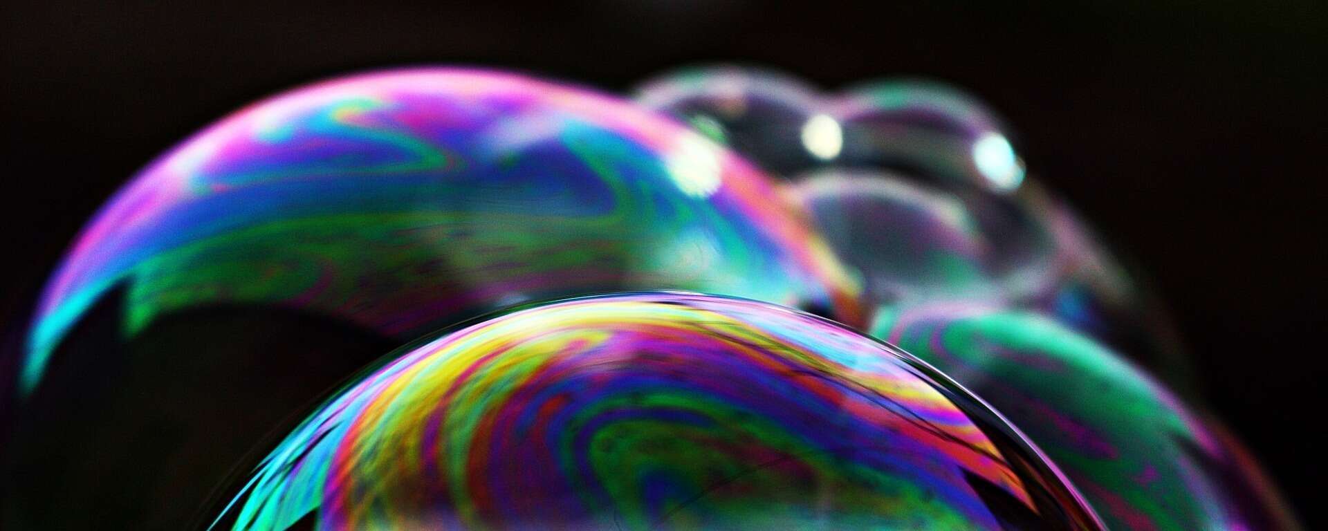 Les "Bulles d'Uni-Vers-Soi