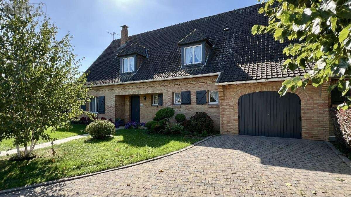 Maison à vendre à Pont-à-Marcq (59710) dans le Nord - Réf : 59028-131