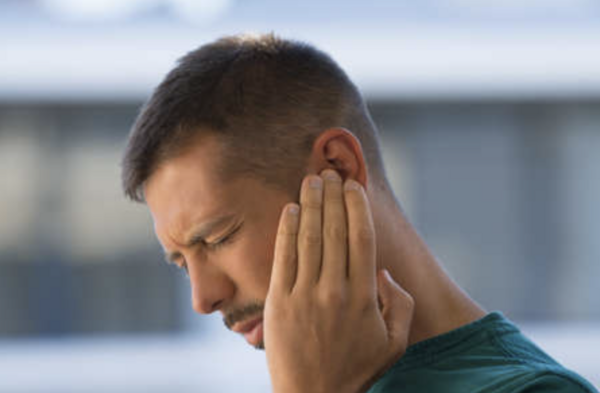 La sophrologie peut-elle aider une personne atteinte d’acouphène ?