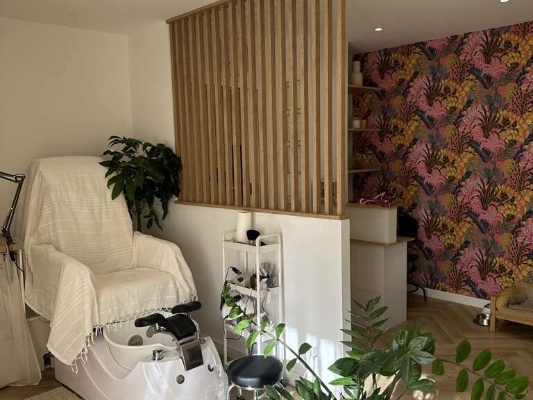 23d38083-0b49-4e7c-aa5b-9405eec806f0_1_105_c