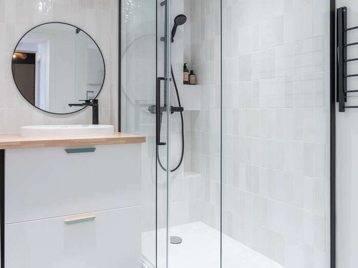 167f9e63-cfff-4990-bd11-5ec2af4cc723_1_105_c