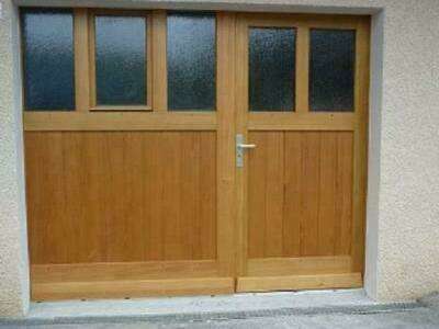 porte-de-garage-en-meleze-fabriquee-et-posee-par-christian-marques-artisan-m