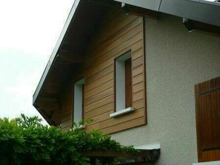 bardage-meleze-par-christian-marques-artisan-menuisier-charpentier-a-feigere