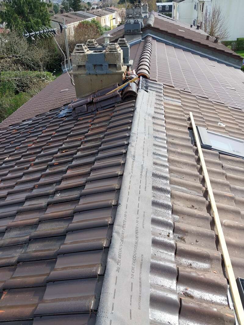 fin des travaux de toiture, la toiture est refaite