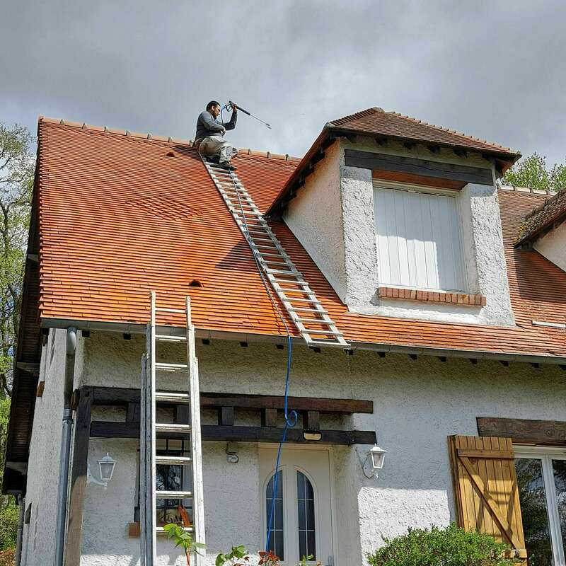 fin des travaux d'entretien de toiture, résultat premium