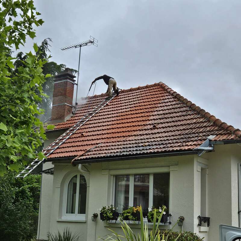 nettoyage de toiture par hydrofuge