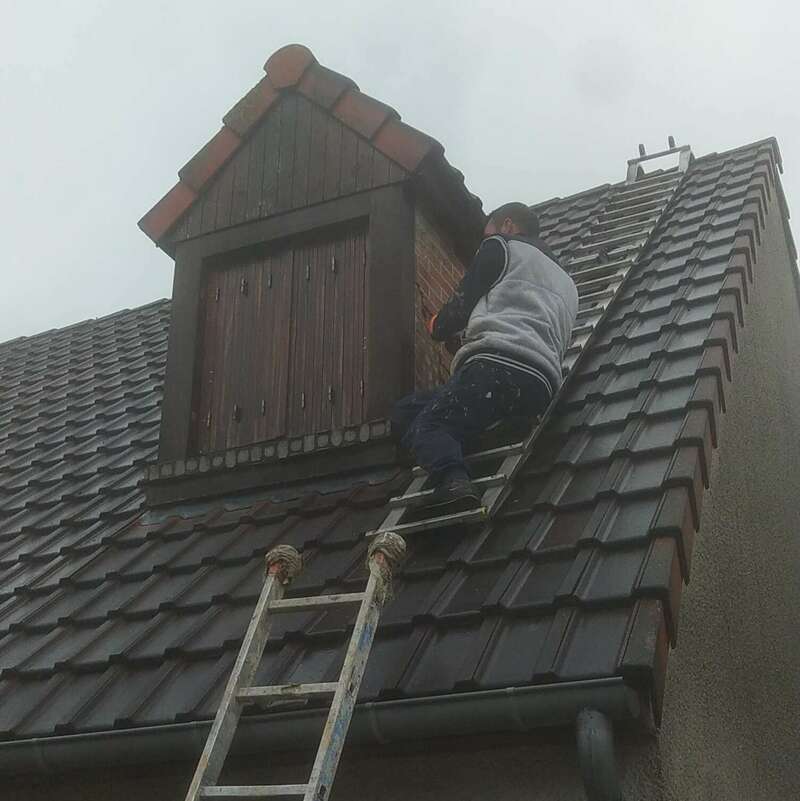 rénovation et nettoyage extérieure de la toiture 