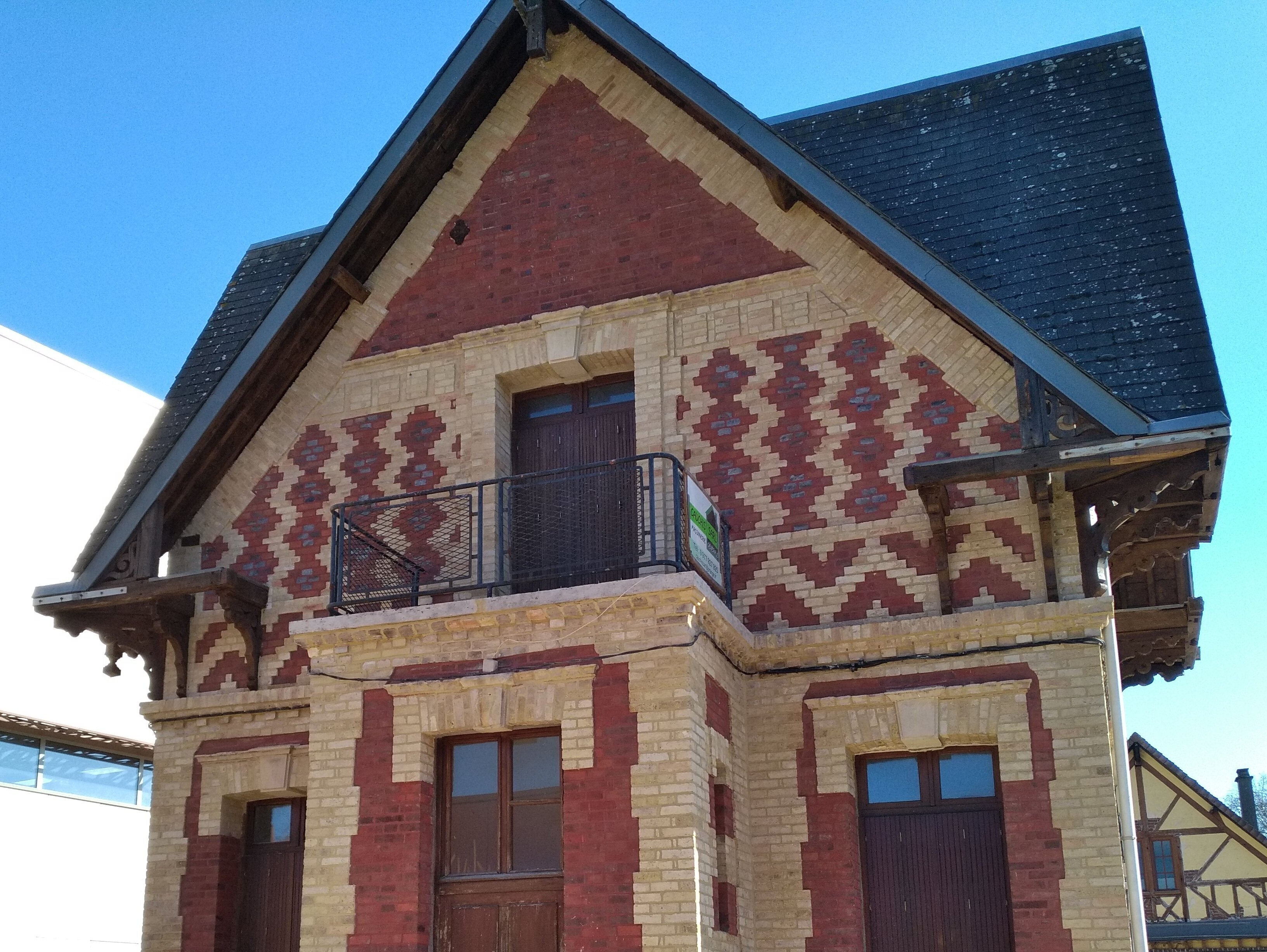 Façades et matériaux traditionnels