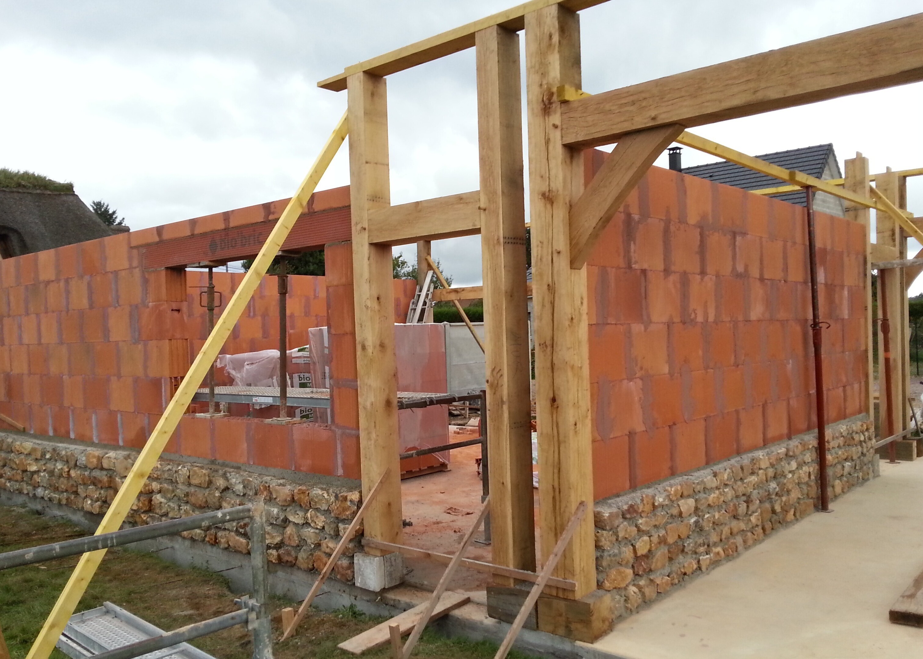 maçonnerie en action pour projets durables à Elbeuf et ses environs