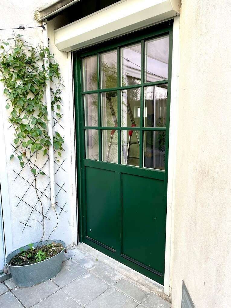 2023-03-03__1_20231221-1993271-gmr22m