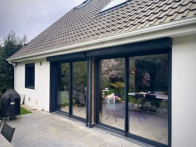 2023-08-23__3_20231221-1993271-1w0ecsw