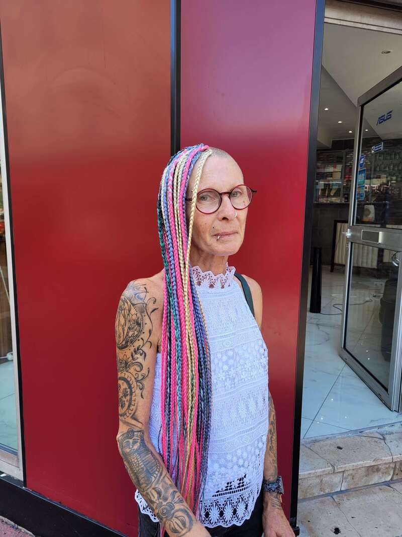 100000453320251202-2578471-k8qb9j