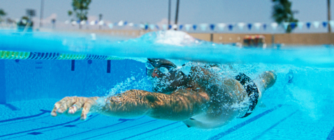 Léon Marchand face à l’après-JO : Comment la préparation mentale éclaire son retour aux Mondiaux ?
