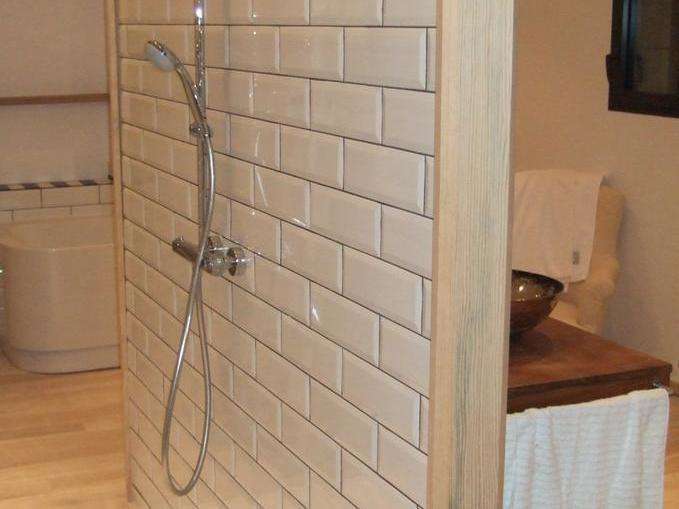 8b7f4ac1-a053-421f-b42d-d7d900b7aad5-1200