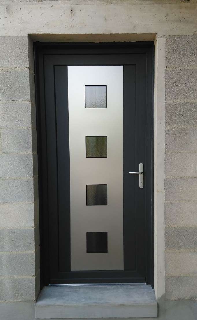 messaging1524588983330