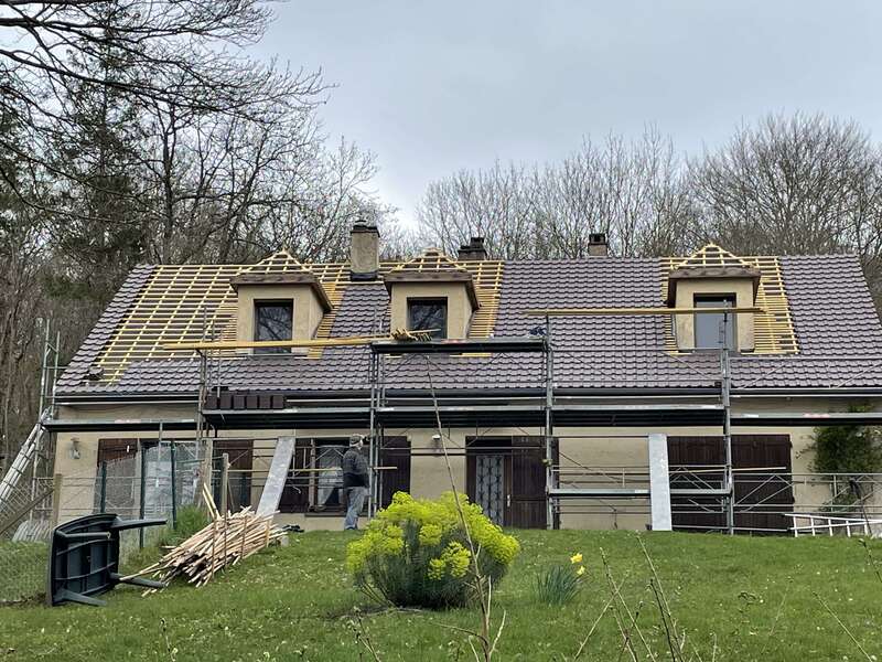 img_377020250812-1222952-mhaaj7