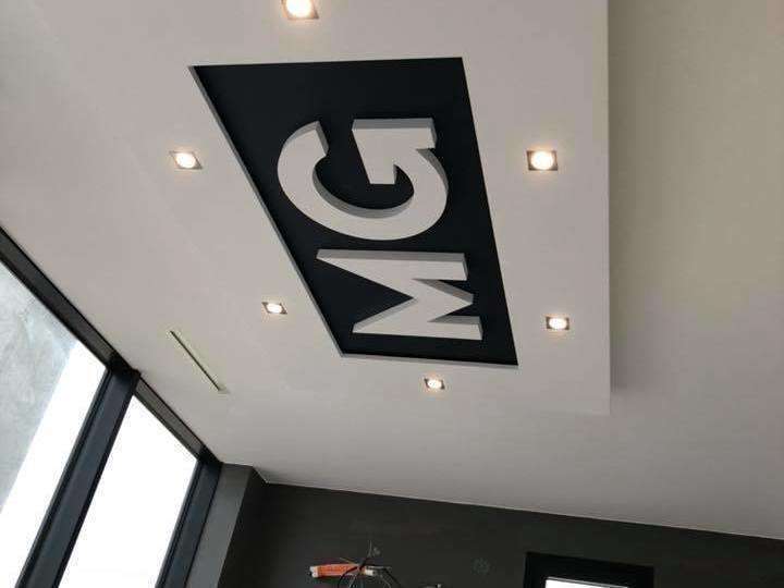 35628390_1759182217468729_1557020868519919616_n