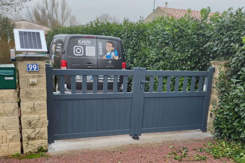 Portails battants aluminium