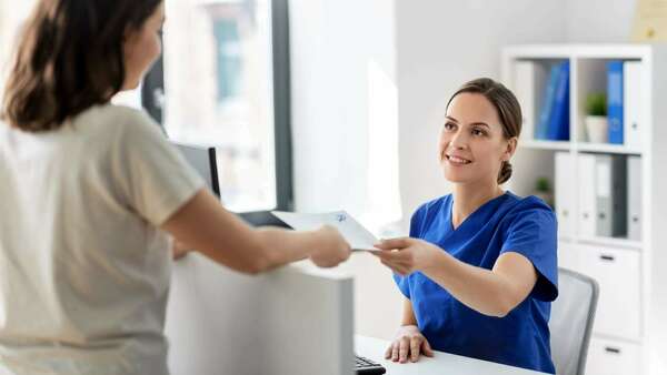 SI TU HÉSITES À DEVENIR INFIRMIÈRE COORDINATRICE