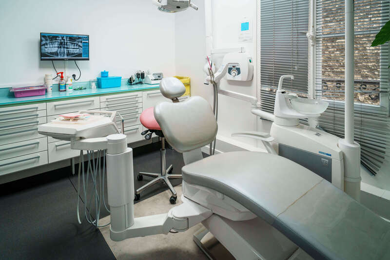 Fauteuil du cabinet dentaire du Dr Sarah Blanco