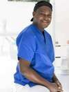 Docteur Kenneth MAROYA, docteur en chirurgie dentaire