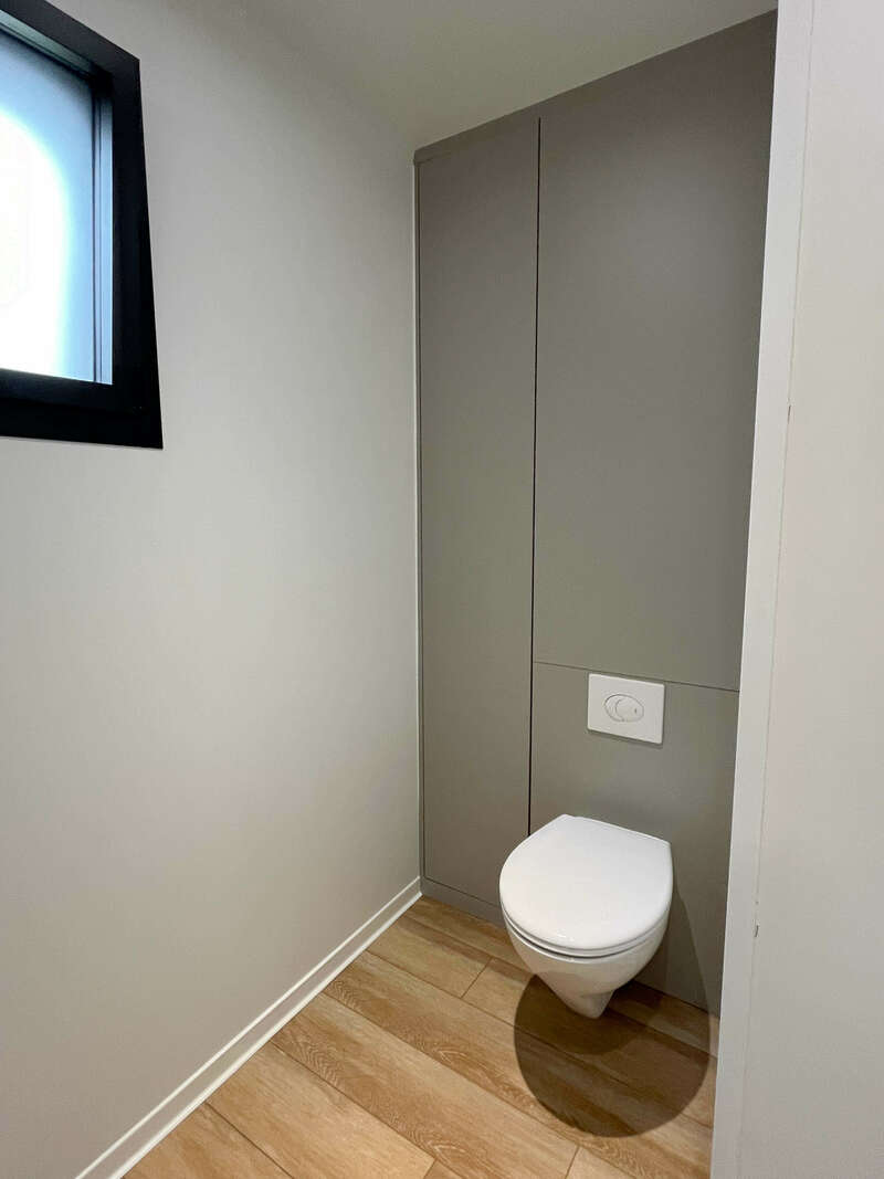 img_120220241119-3518463-47hf96