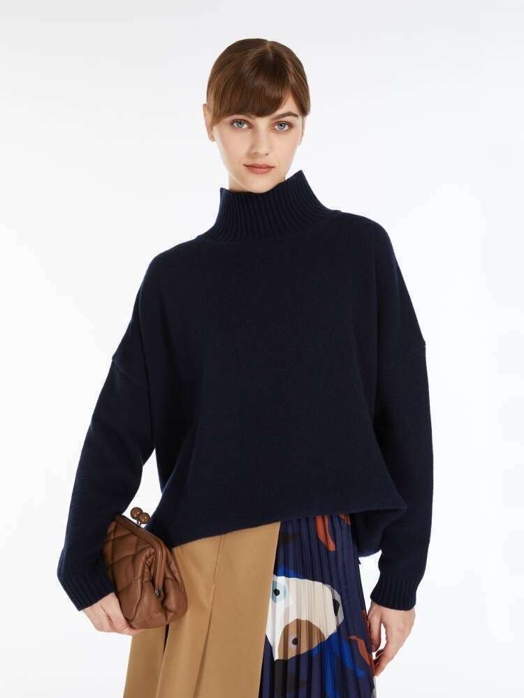 5366073306012-e-benito_thumbnail