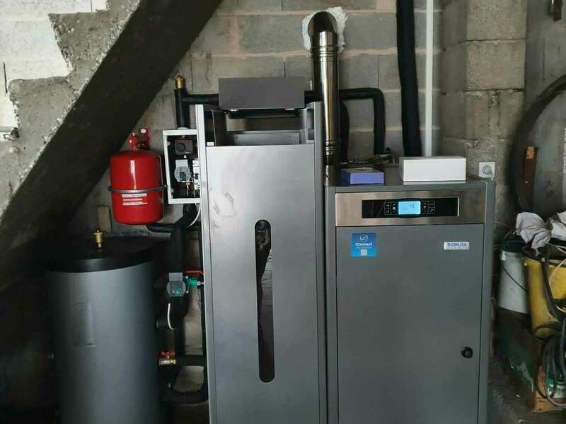 b21e984c-ddfe-40e8-be26-87b21350ebd420220725-2511905-976m1m