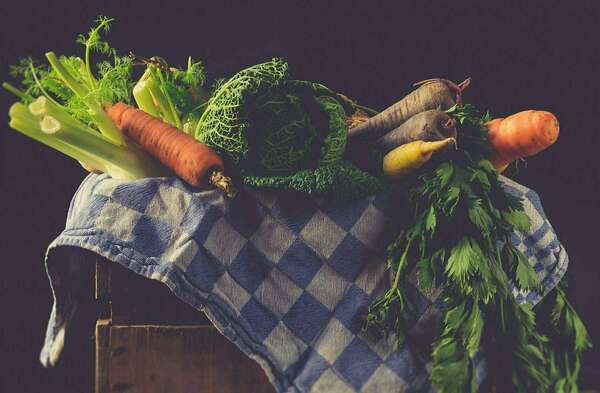 LEGUMES RACINES CUITS AU FOUR