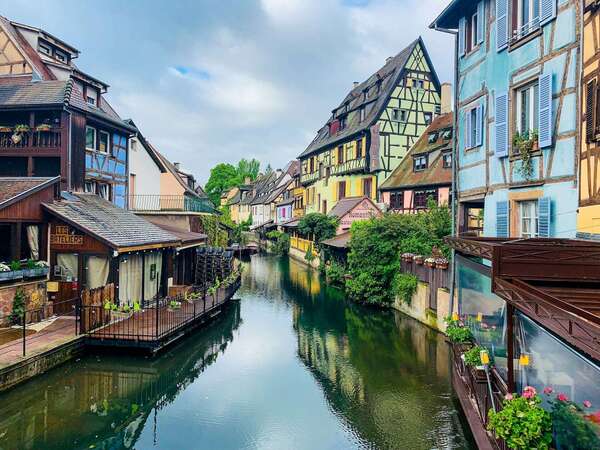 Conciergerie à Colmar : comment louer votre logement sereinement toute l’année ?