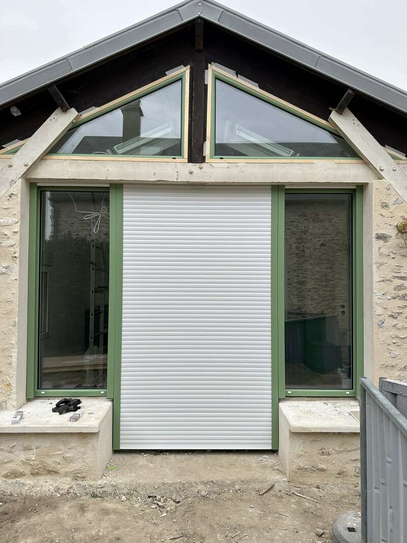 77b737e5-a671-409c-b896-c51b91a501ed