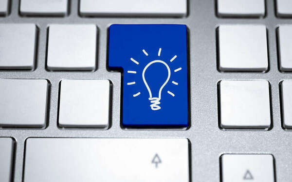 Touche ordinateur contrôle CNIL