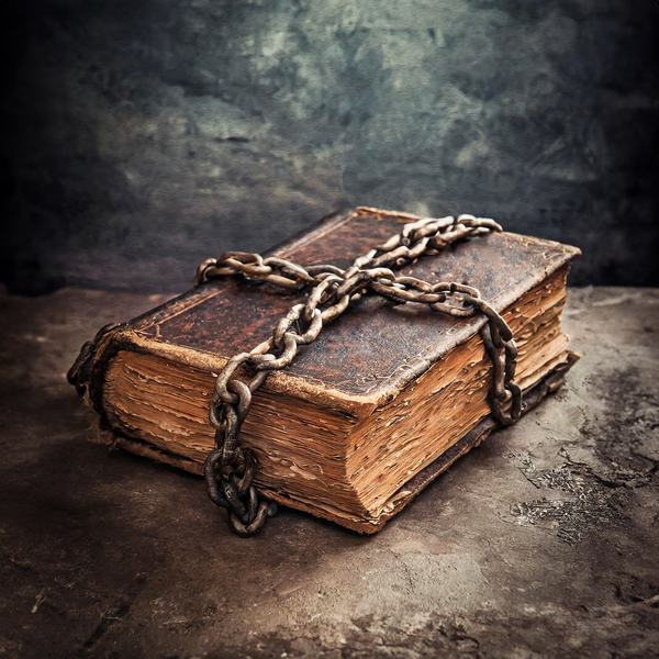 Des conséquences juridiques du départ annoncé d’auteurs sous contrat avec les éditions Grasset