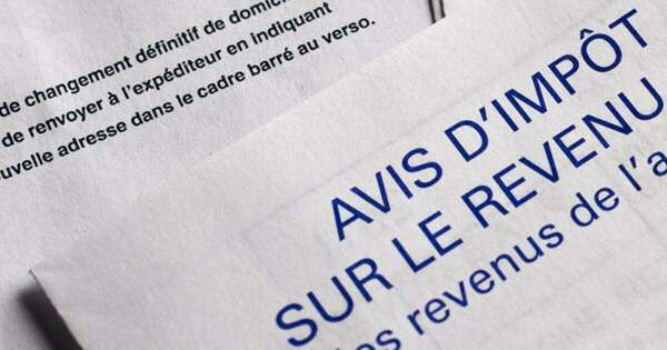 Conditions de l'imputation sur le revenu global du déficit tiré d'une activité secondaire.