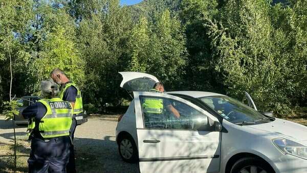 L’absence de l’occupant ou d’un tiers lors de la fouille d’un véhicule n’entraine pas nécessairement la nullité de la procédure.