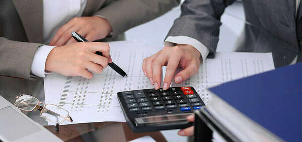 Ajustement des seuils permettant d’adopter une présentation simplifiée des comptes annuels.