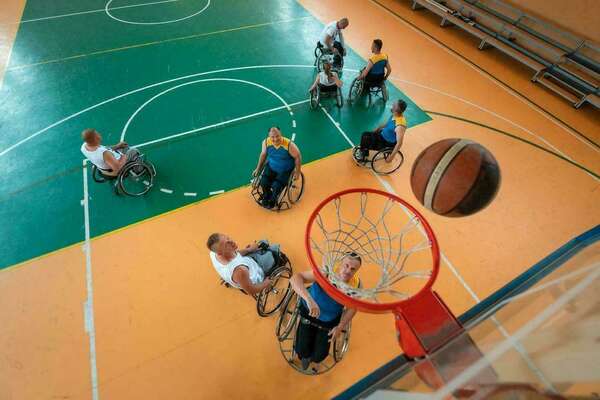 Taux de TVA applicable aux équipements sportifs destinés aux personnes en situation de handicap.