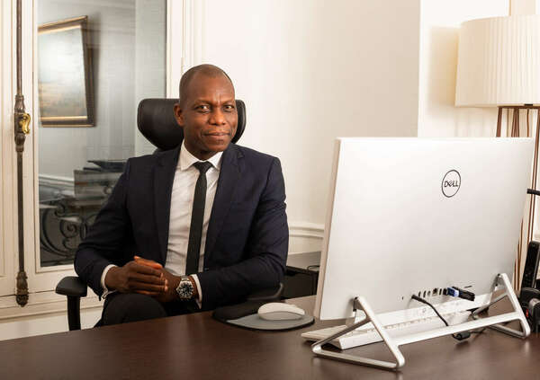 Plus-value sur cession de droits sociaux par un résident étranger.