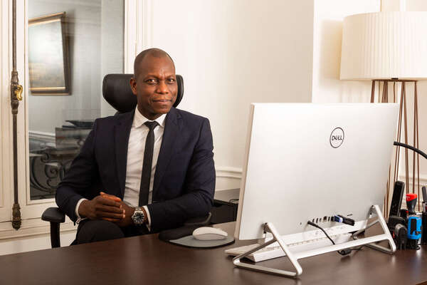 Renonciation à recettes et acte anormal de gestion (CE, 8 avril 2026, n° 499815).